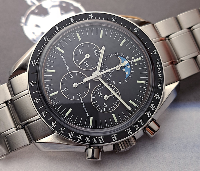 Omega Speedmaster Professional Moonwatch Moonphase Chronograph Wristwatch Ref. 3576.50